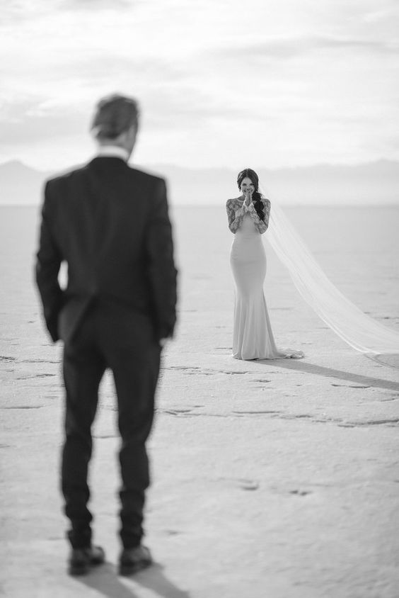 عکاسی از عروس و داماد در ساحل