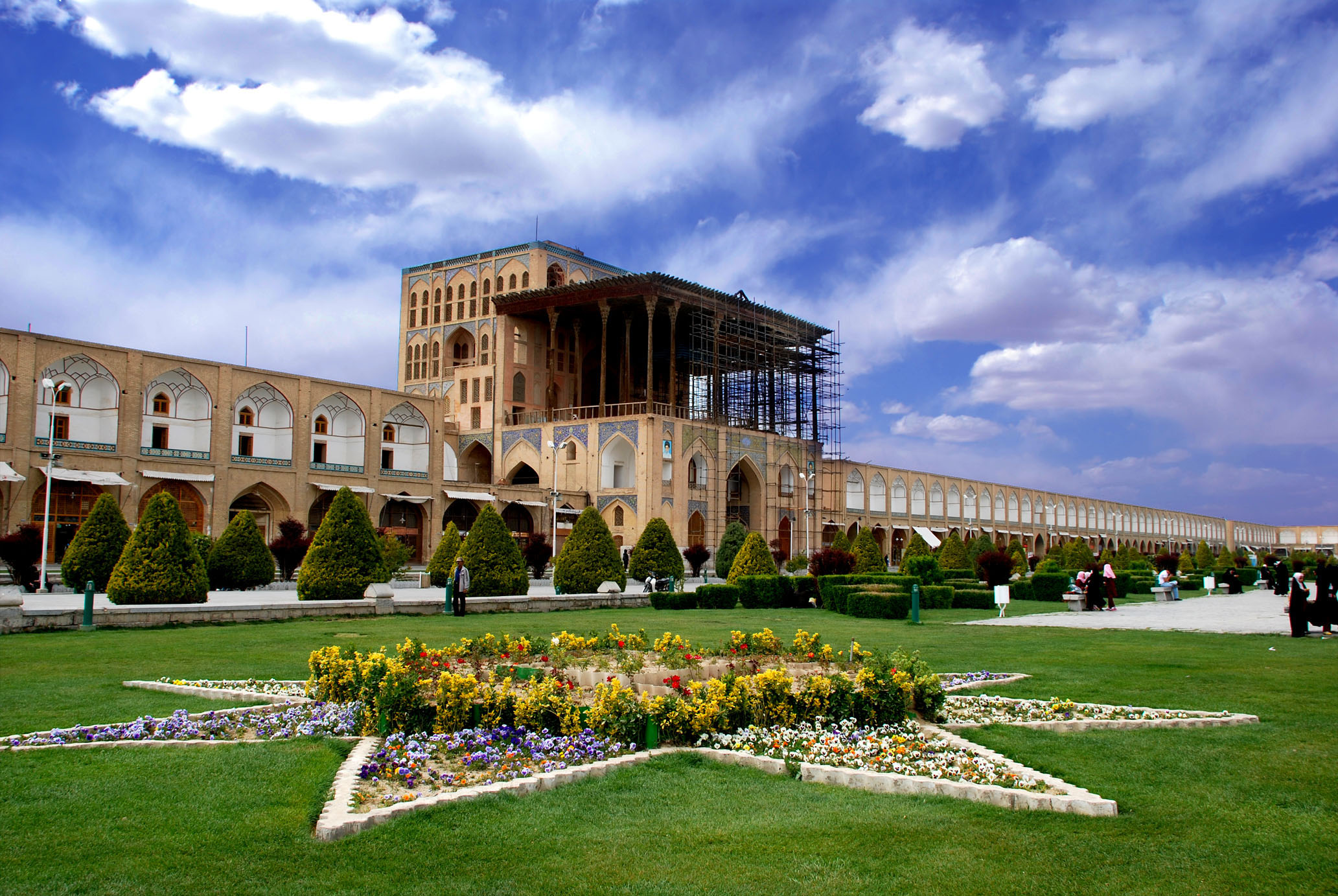 اینکه اصفهان می تواند مقصد یک ماه عسل عالی باشد دیگر جای تعریف و تمجید ندارد.