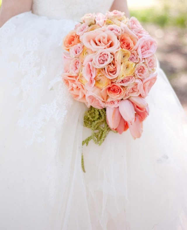 دسته گل گرد عروس